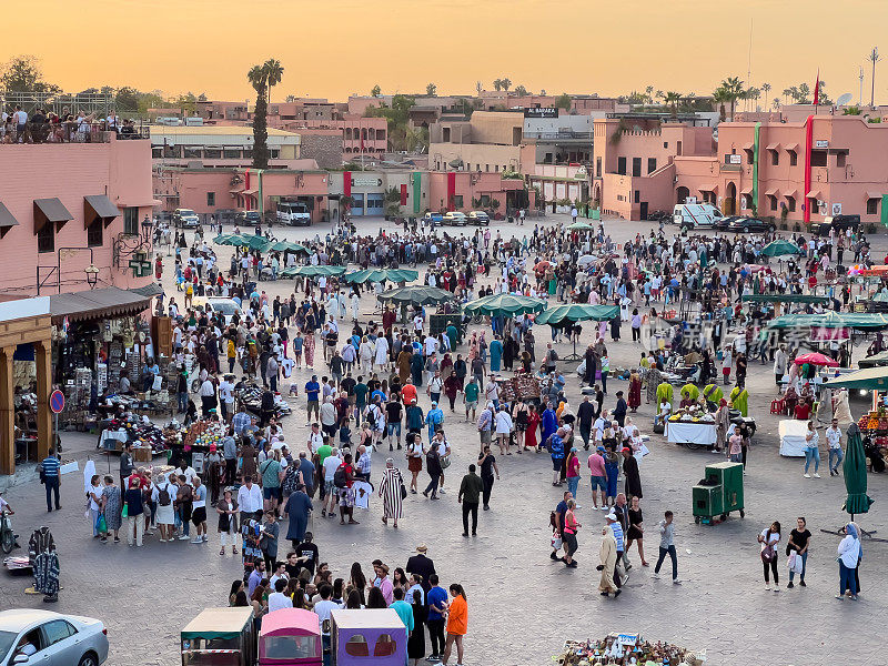 Djemaa El Fna广场，摩洛哥马拉喀什